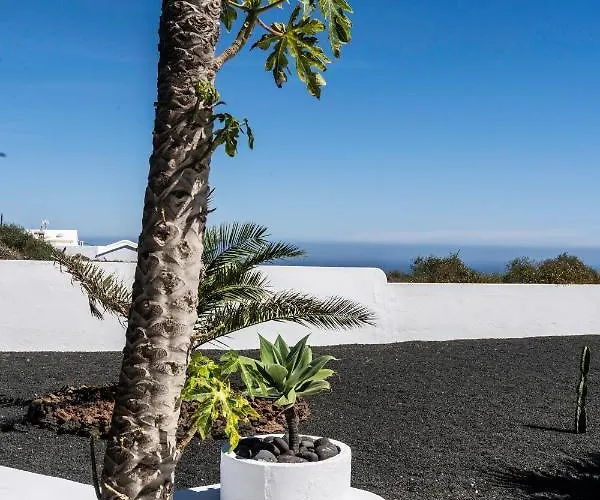 Villa Canis
