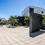 Villa Canis *